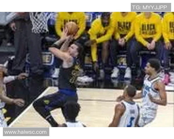 湖人输得不冤!三次漏判魔术两次吃亏:漏吹东契奇走步+打手犯规